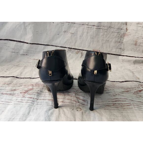 Dr. Martens Nevena Black Smooth Leather Low-Cut Ankle Boots  Dr Martens Nevena Stilleto Ankle Boots Size 8